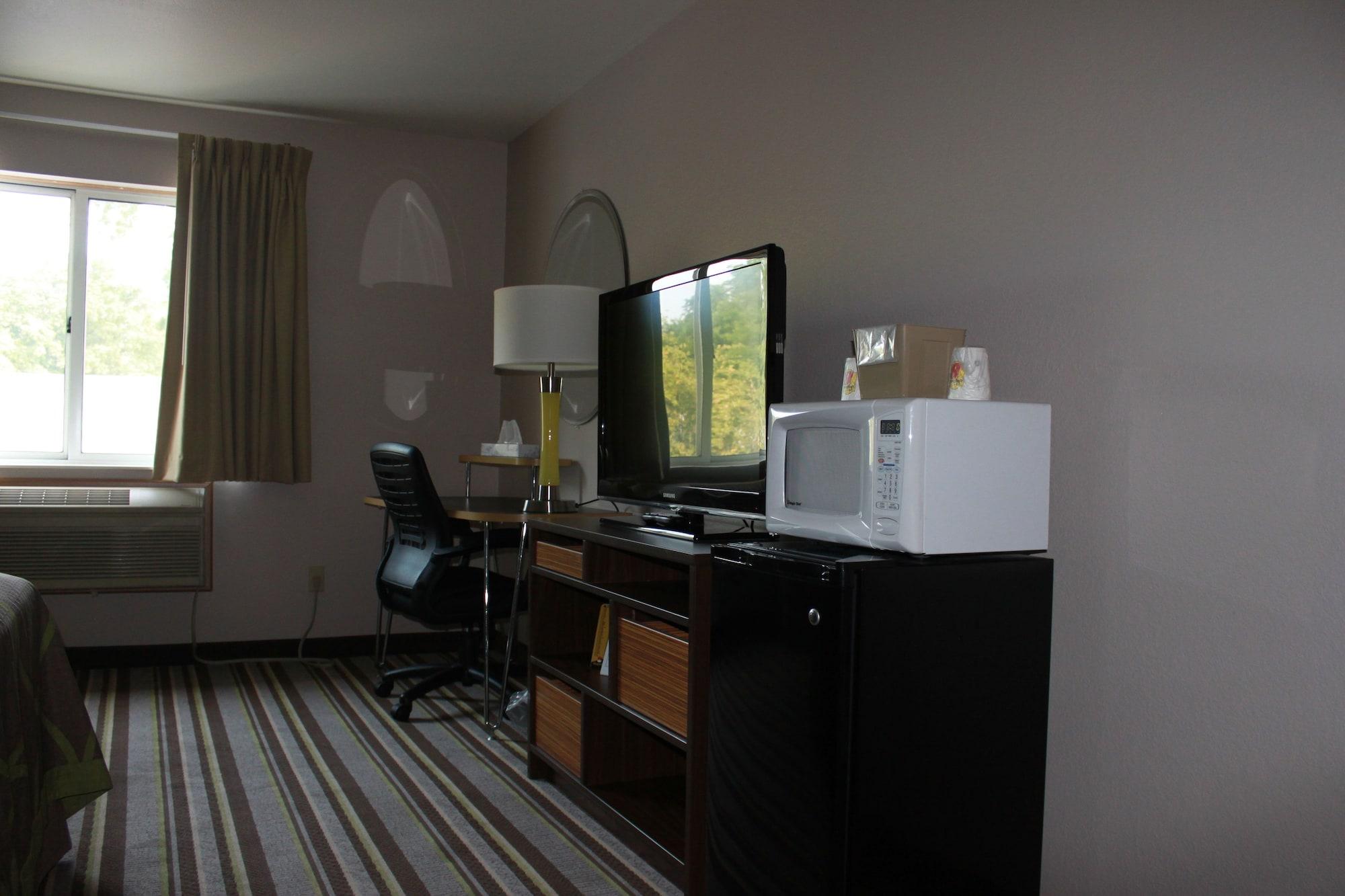Super 8 By Wyndham Manistee Hotel Kültér fotó